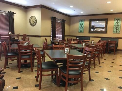 Mountain Inn & Suites Flat Rock Extérieur photo