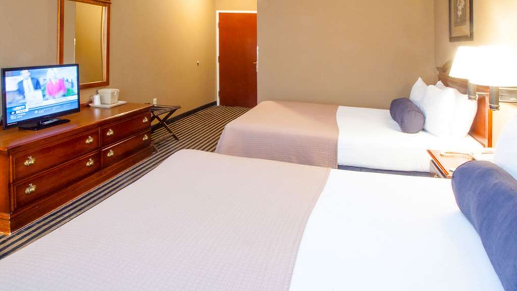 Mountain Inn & Suites Flat Rock Chambre photo